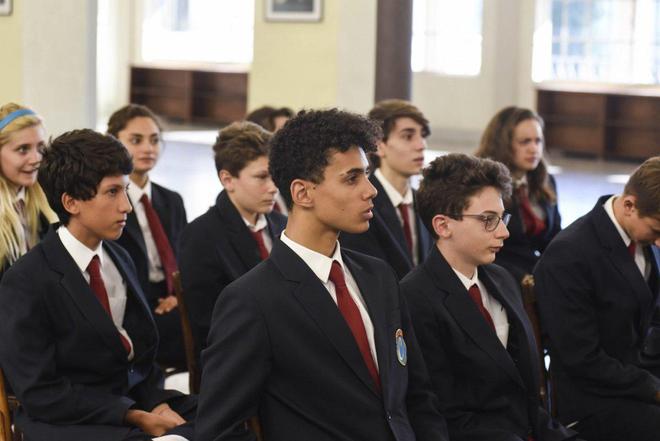 6%的学校安装空调意大利超长暑假的启示凯发·k8国际暑假97天仍不能开学!仅(图2) 6%的学校安装空调意大利超长暑假的启示凯发·k8国际暑假97天仍不能开学!仅(图2)