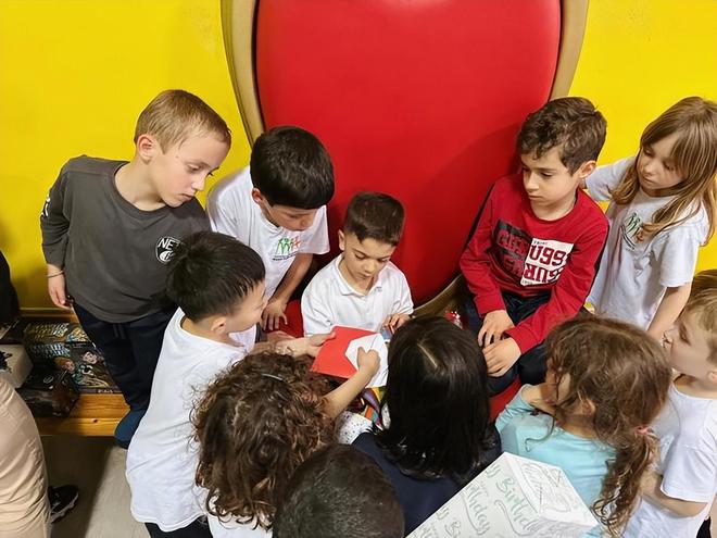 6%的学校安装空调意大利超长暑假的启示凯发·k8国际暑假97天仍不能开学!仅(图3) 6%的学校安装空调意大利超长暑假的启示凯发·k8国际暑假97天仍不能开学!仅(图3)