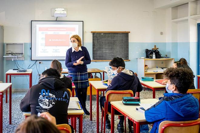 6%的学校安装空调意大利超长暑假的启示凯发·k8国际暑假97天仍不能开学!仅(图10) 6%的学校安装空调意大利超长暑假的启示凯发·k8国际暑假97天仍不能开学!仅(图10)